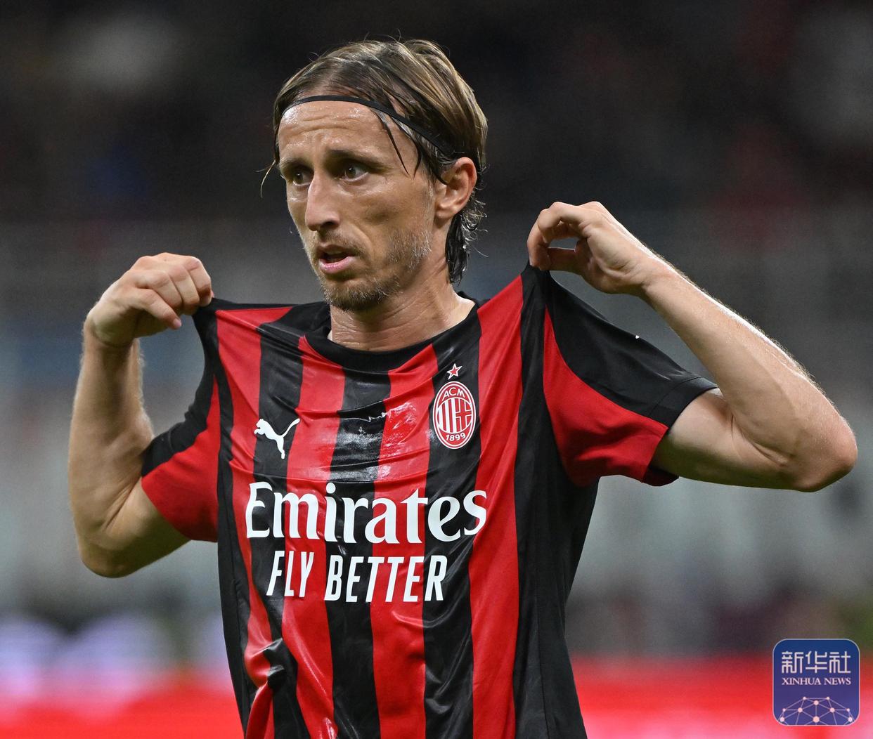 赛前意甲传出新动向,费城76人绝杀压哨,管理层表态——赛场秩序良好,年轻球员得到机会的简单介绍 赛前意甲传出新动向,费城76人绝杀压哨,管理层表态——赛场秩序良好,年轻球员得到机会的简单介绍