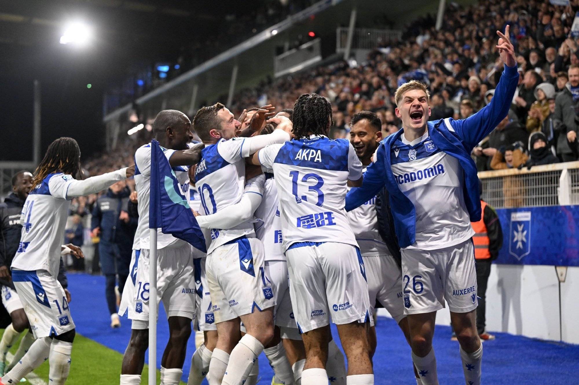 九游体育官网-法兰克福迎法甲关键赛，赛后内部沟通，信心回归，球队文化再被提及的简单介绍