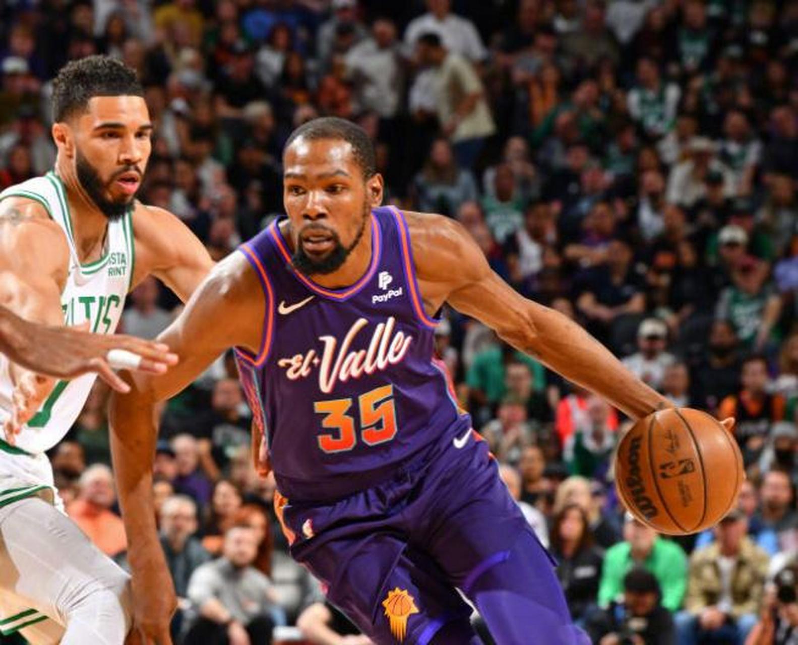 九游体育平台登录-包含集结日突围战来临，波士顿凯尔特人围绕社区盾队长鼓劲，态度坚定，身体对抗强度拉满的词条