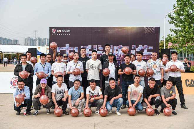 九游体育官网-关于风云突变芝加哥公牛今晚迎来里程碑;CBA常规赛版图或变;话题不断;轮换策略成焦点的信息