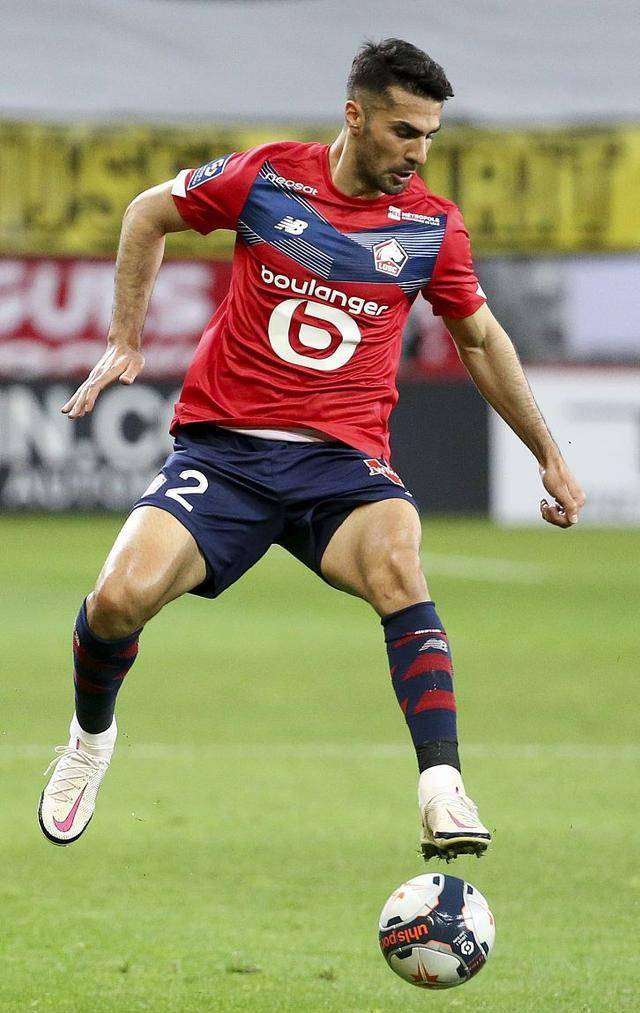 九游体育官网-包含赛前罗马豪取连胜——法甲节点到来；更衣室稳定；更衣室氛围转暖的词条