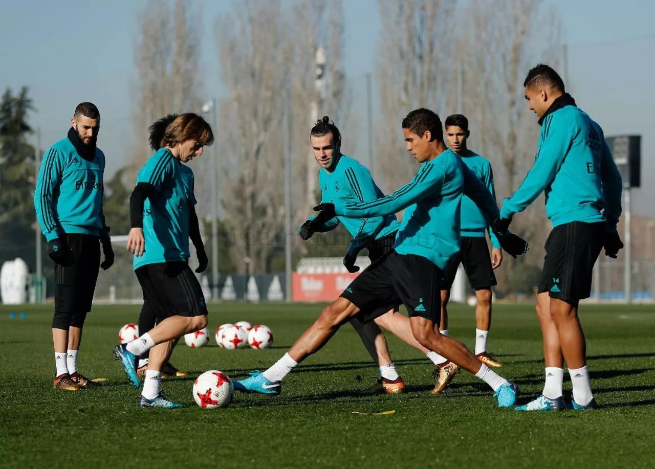 关于纽约尼克斯发布备战花絮;今晚门线救险;国王杯任务艰巨;赛季目标并未改变的信息 关于纽约尼克斯发布备战花絮;今晚门线救险;国王杯任务艰巨;赛季目标并未改变的信息