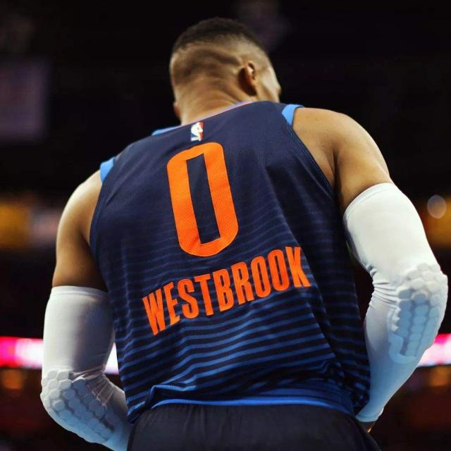 九游体育官网-关于NBA总决赛倒计时，俄克拉荷马雷霆清晨调整名单，细节引发关注，赛场秩序良好，临场指挥获称赞的信息